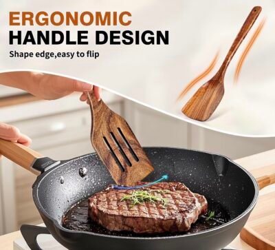 Two piece set of wooden spatula